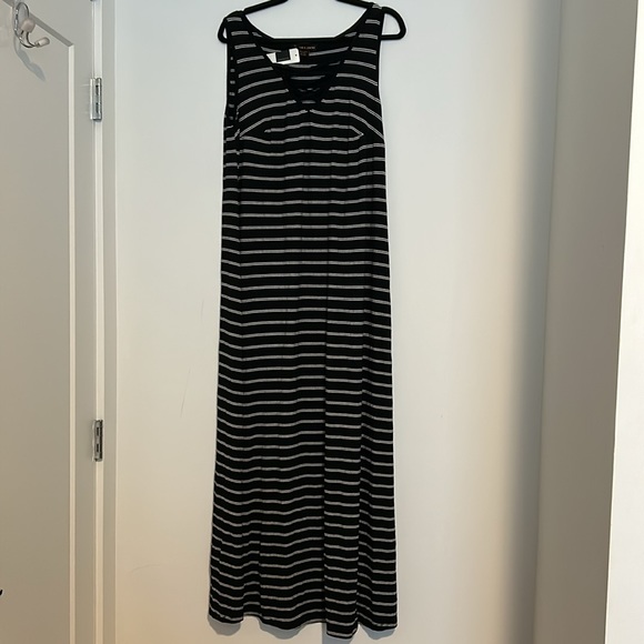 ๐ Love & Legend Black White Striped Sleeveless Maxi Dress X NWT New! - Picture 8 of 8